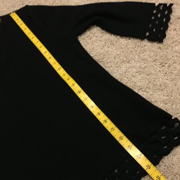 European Bylyse Black Die Cut Hem Designer Top - Picture 12 of 14